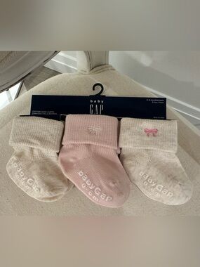 🤍 0~6 Mth GAP baby Six-Pack Bootie Socks in Pink and Cream With Bow Detail NWT